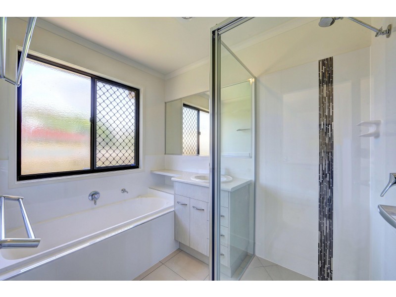 Kepnock QLD 4670