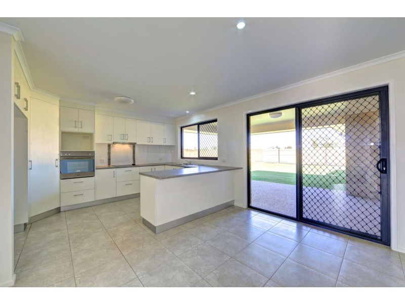 27 Sorrento Drive, Bargara QLD 4670