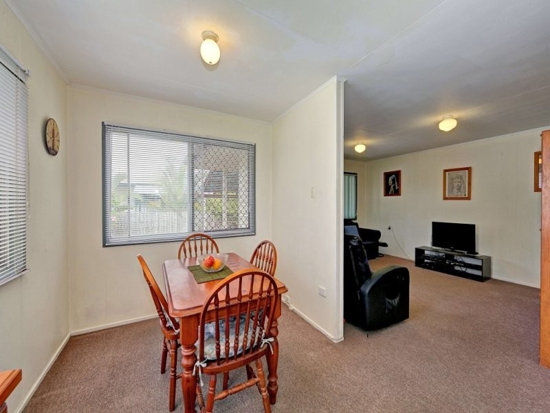 Avenell Heights QLD 4670