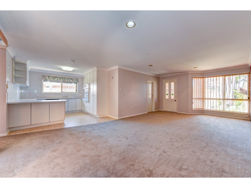 Avenell Heights QLD 4670