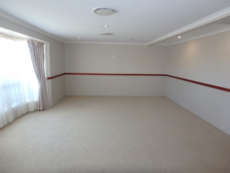 38 Harvey Street, Avenell Heights QLD 4670