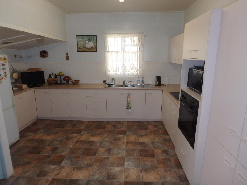 4 Logan St, Norville QLD 4670
