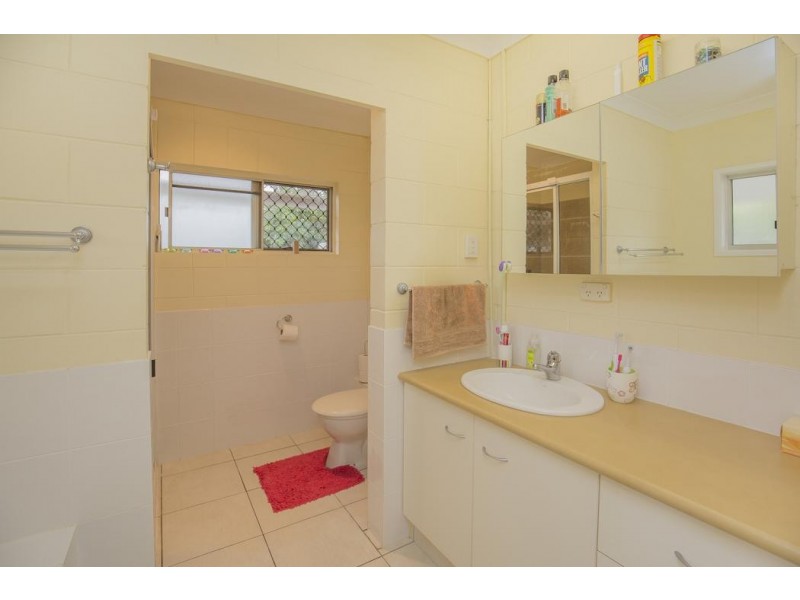 38 Woodward Rd, Kensington QLD 4670