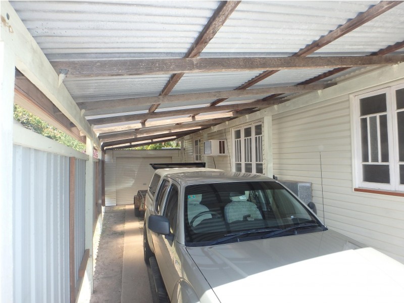 2 Drewe St, Kepnock QLD 4670