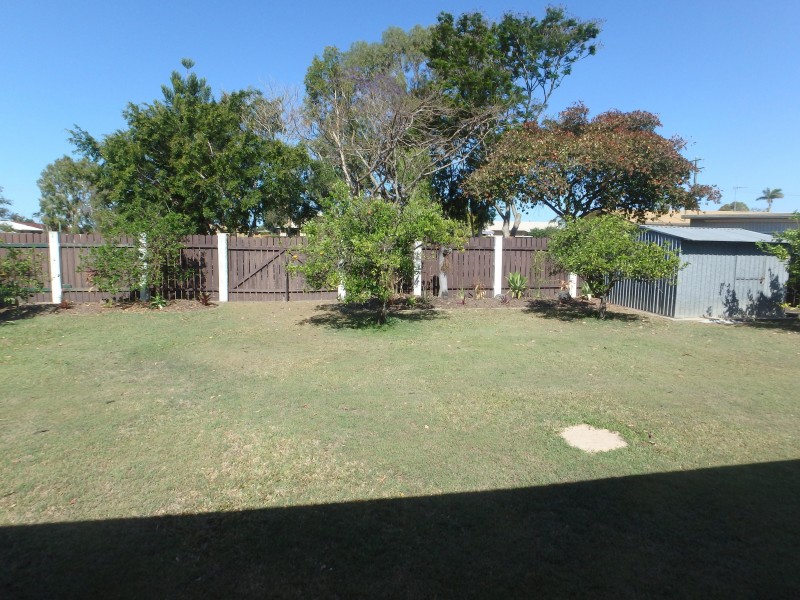 12 Croucher St, Bundaberg North QLD 4670