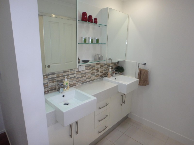 3 Ebbesen St, Bundaberg East QLD 4670