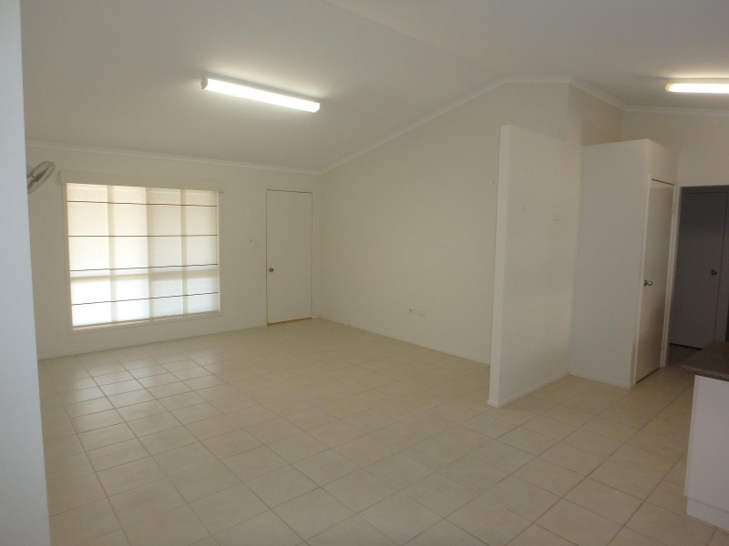 7/12 Morshead St, Avenell Heights QLD 4670