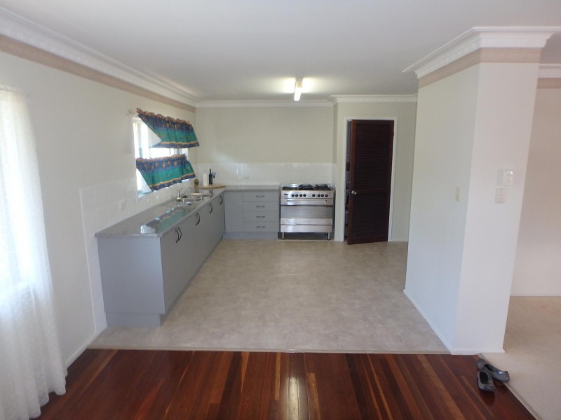 14 Fleming St, Norville QLD 4670