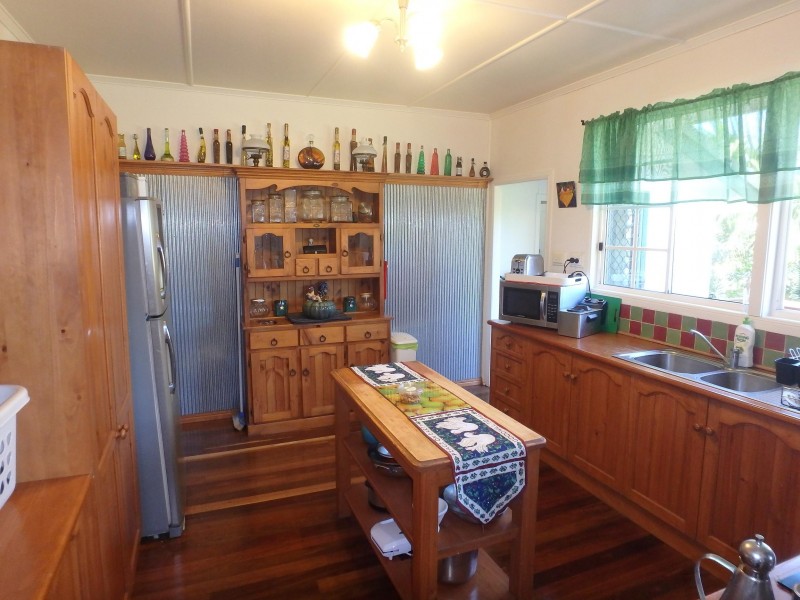 9 Bartholdt Dr, Branyan QLD 4670