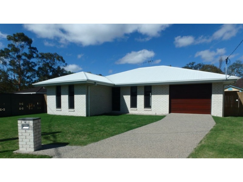 4 Faithful Crescent, Avenell Heights QLD 4670