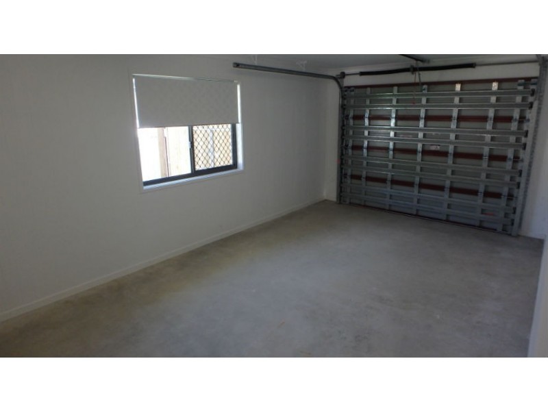 4 Faithful Crescent, Avenell Heights QLD 4670