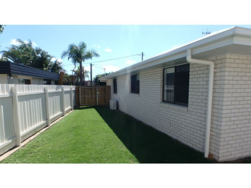 4 Faithful Crescent, Avenell Heights QLD 4670