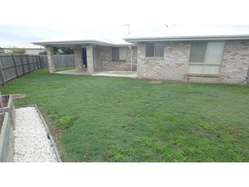 10 Halloran Court, Thabeban QLD 4670