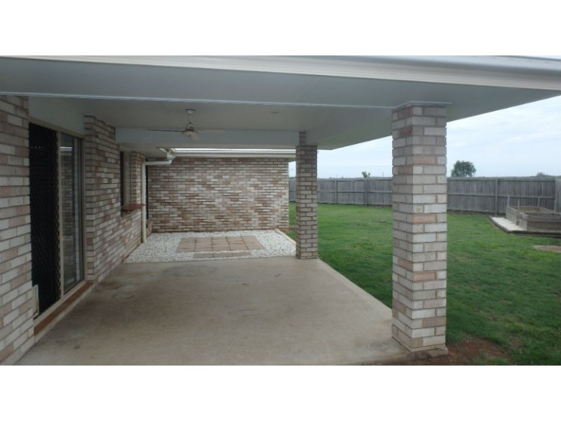 10 Halloran Court, Thabeban QLD 4670