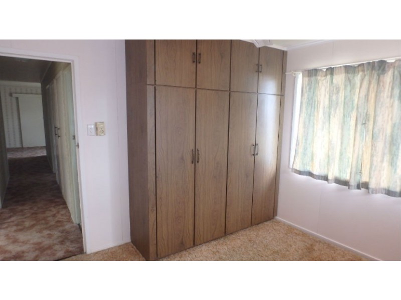 111b Elliott Heads Rd, Kepnock QLD 4670