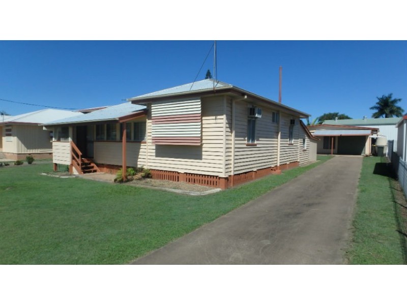 2 Wyllie St, Kepnock QLD 4670