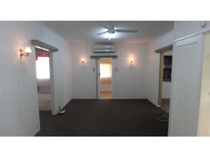 2 Wyllie St, Kepnock QLD 4670