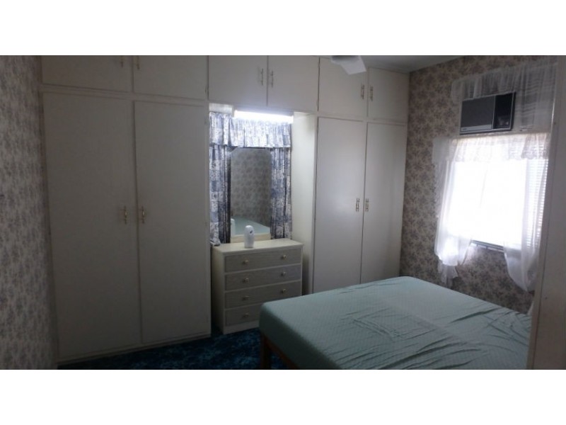 2 Wyllie St, Kepnock QLD 4670