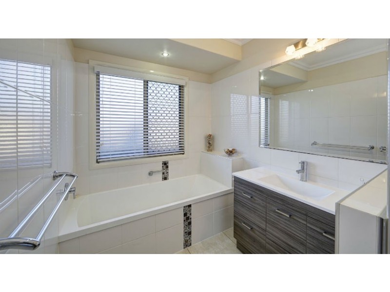7 Marlin Drive, Innes Park QLD 4670