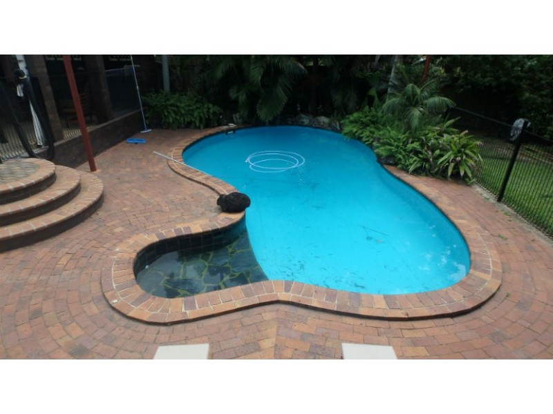 15 Tummon St, Walkervale QLD 4670