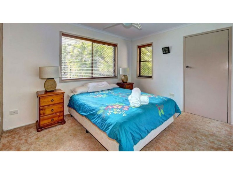 2 Elworthy St, Bargara QLD 4670