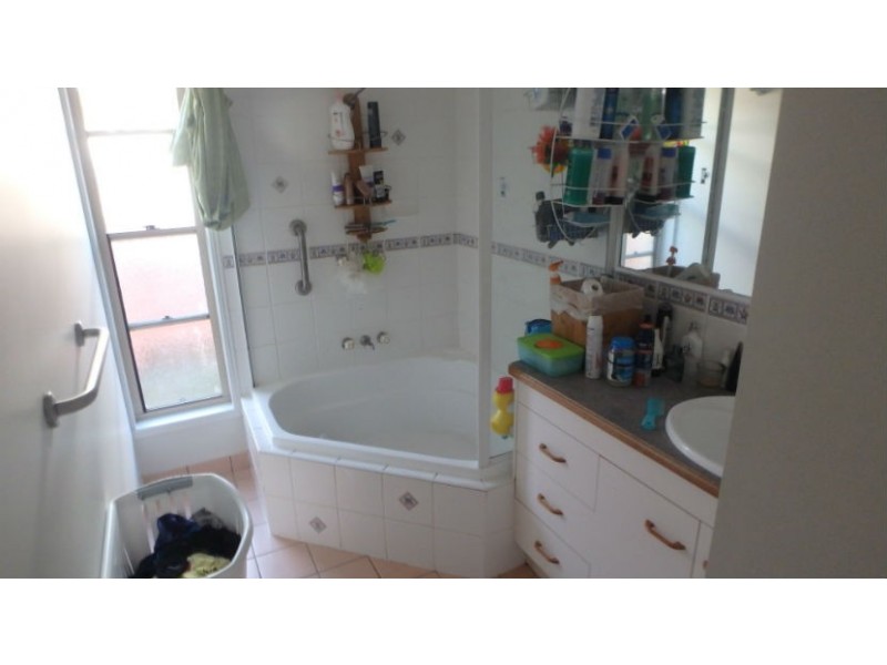 58 Dawson Ave, Thabeban QLD 4670