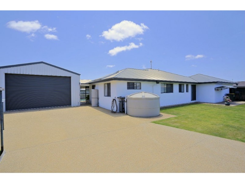 1 Blundell Ct, Kalkie QLD 4670