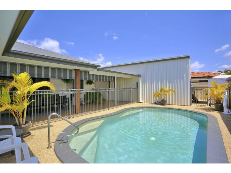 1 Blundell Ct, Kalkie QLD 4670