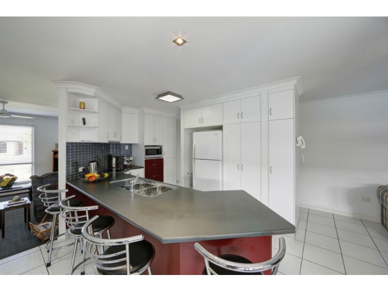 1 Blundell Ct, Kalkie QLD 4670