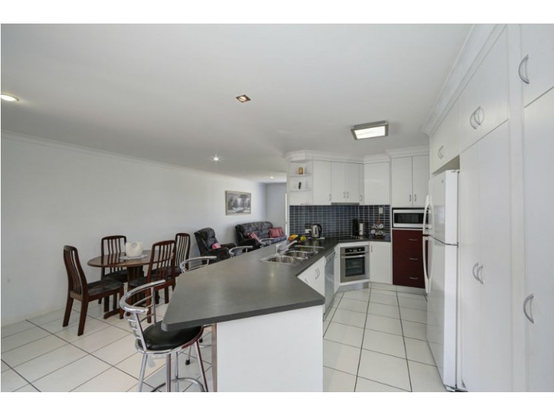 1 Blundell Ct, Kalkie QLD 4670