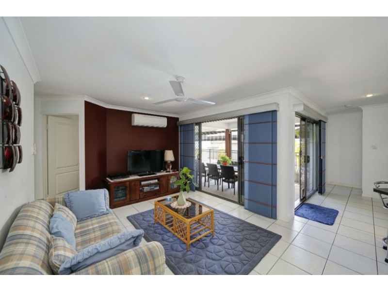 1 Blundell Ct, Kalkie QLD 4670