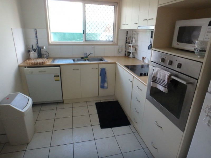 4/72 Burnett St, Bundaberg South QLD 4670