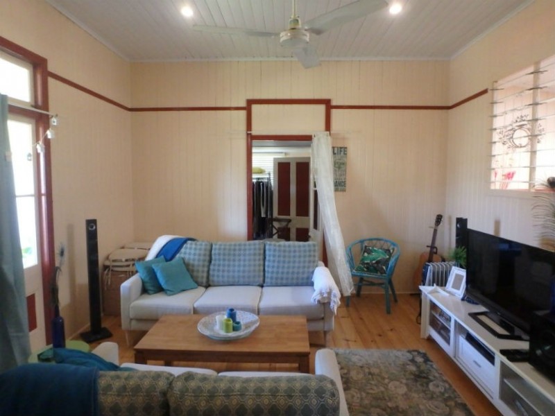 17 Kolan St, Bundaberg North QLD 4670