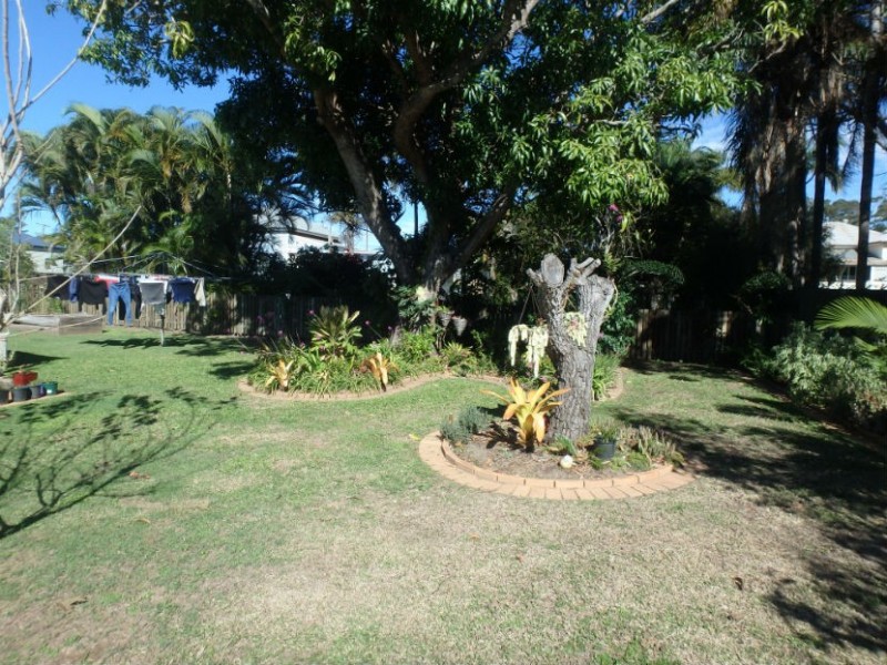 17 Kolan St, Bundaberg North QLD 4670