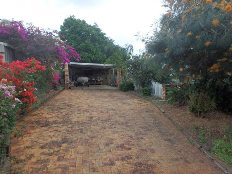 24 East West Ave, Avoca QLD 4670