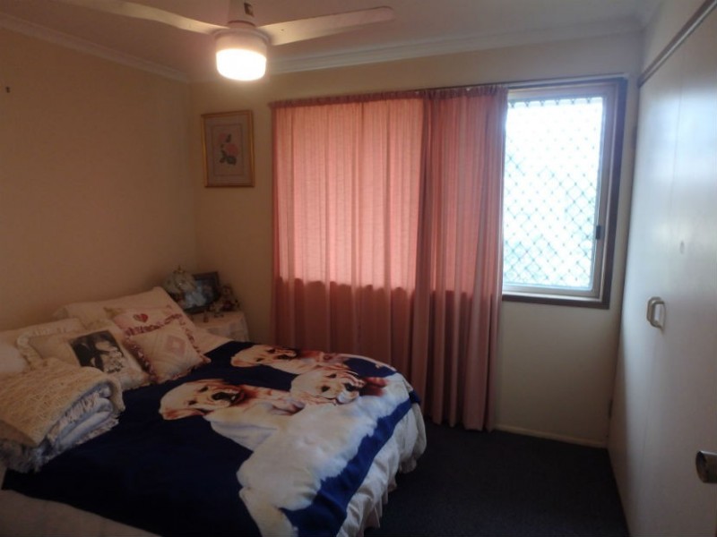 24 East West Ave, Avoca QLD 4670