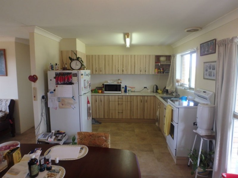 85 Old Gin Gin Rd, Oakwood QLD 4670