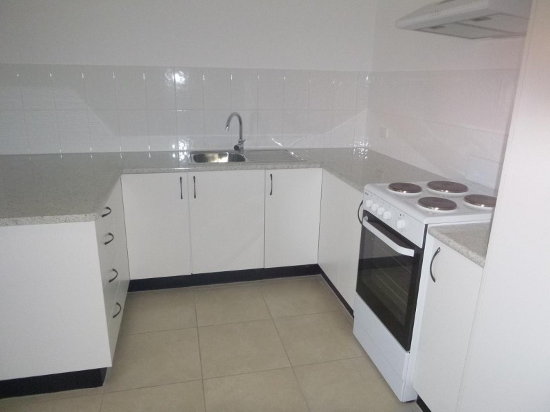 8/67 Burnett St, Bundaberg South QLD 4670