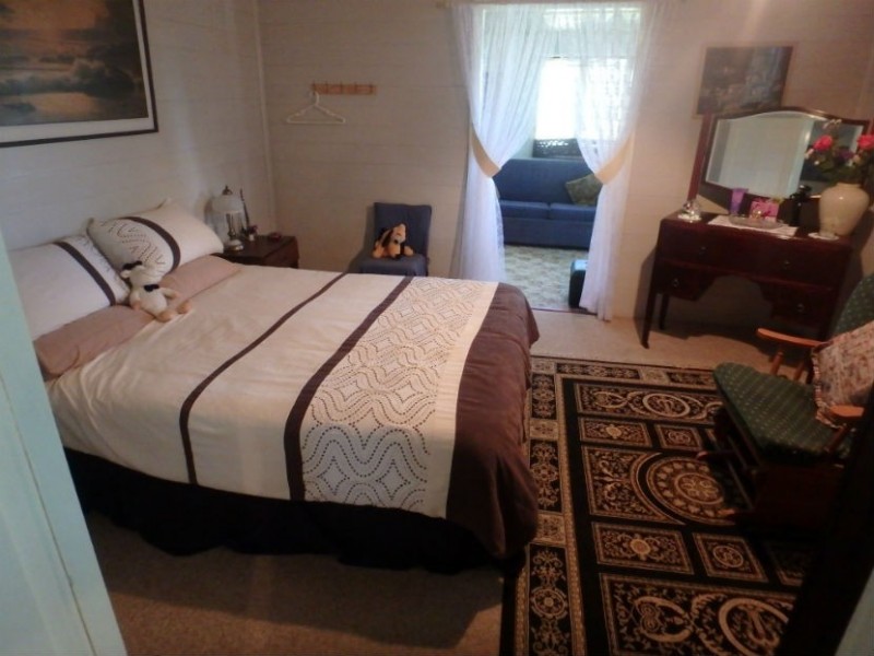 2263 Gin Gin Rd, South Kolan QLD 4670