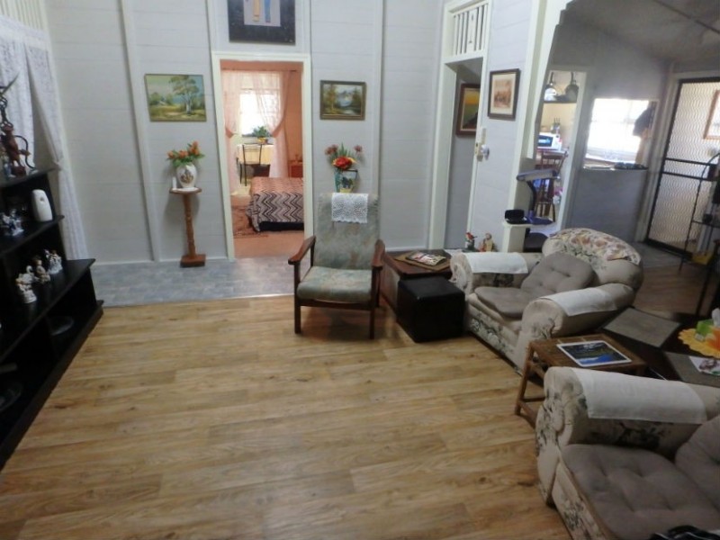 2263 Gin Gin Rd, South Kolan QLD 4670