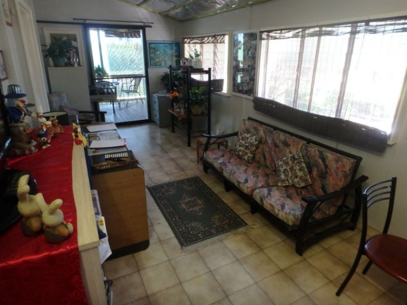 2263 Gin Gin Rd, South Kolan QLD 4670