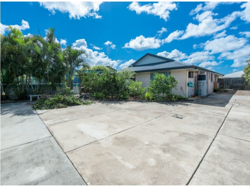13 Grohn St, Bundaberg North QLD 4670