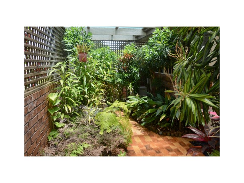 5 Hillvue Cres, Avoca QLD 4670