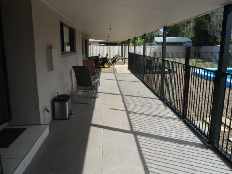 5 Bryde Plc, Thabeban QLD 4670