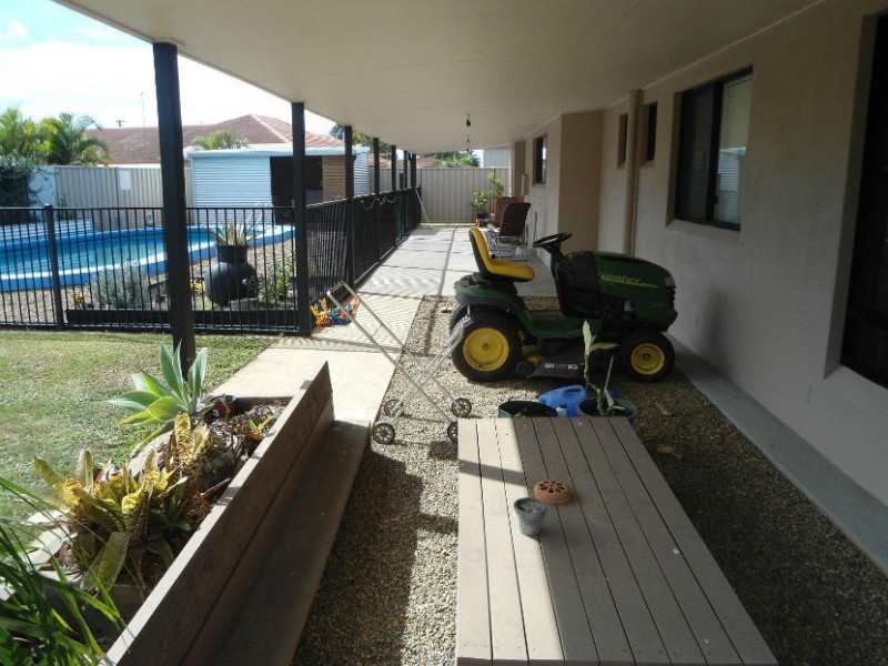 5 Bryde Plc, Thabeban QLD 4670