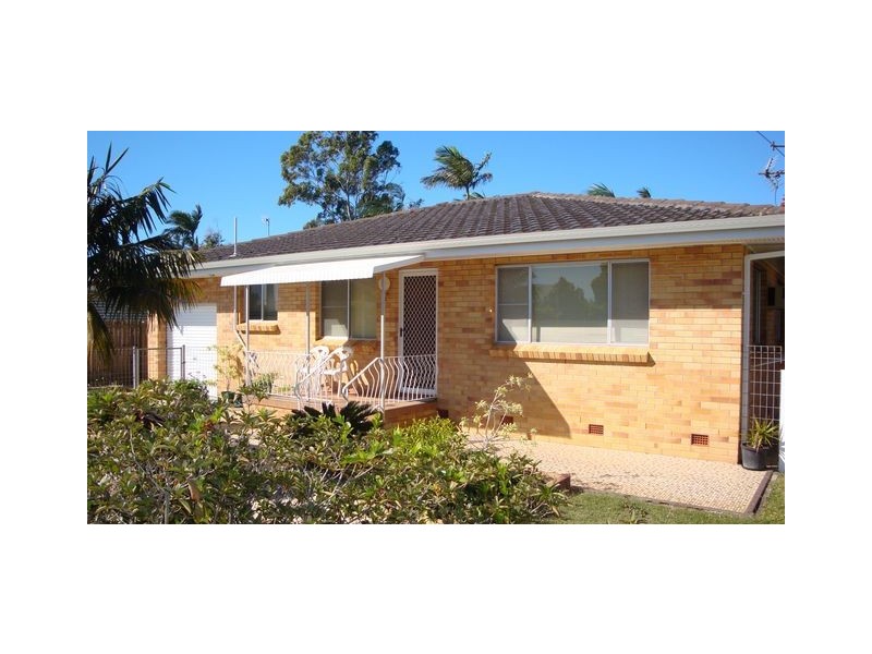 Avenell Heights QLD 4670