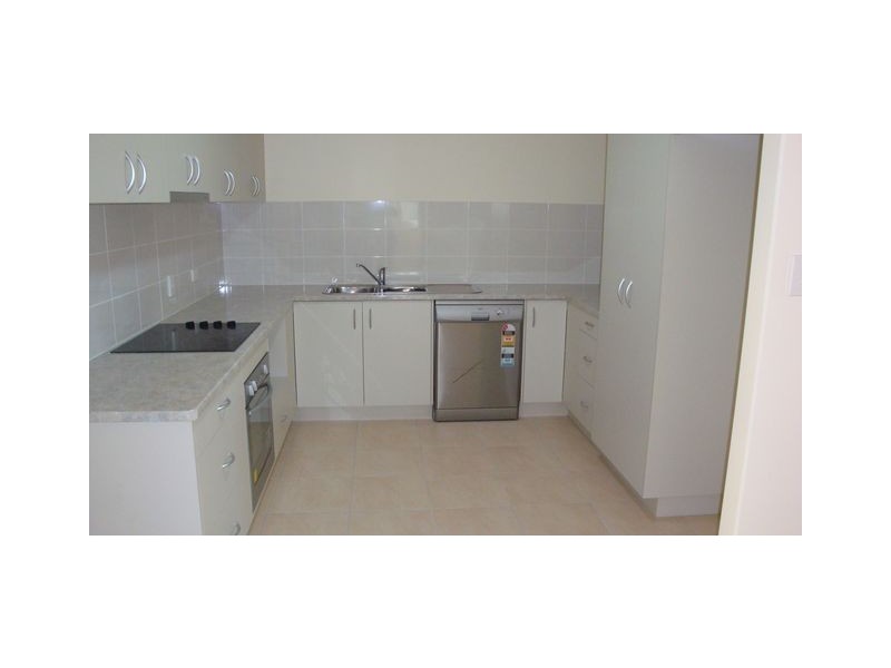 Avenell Heights QLD 4670