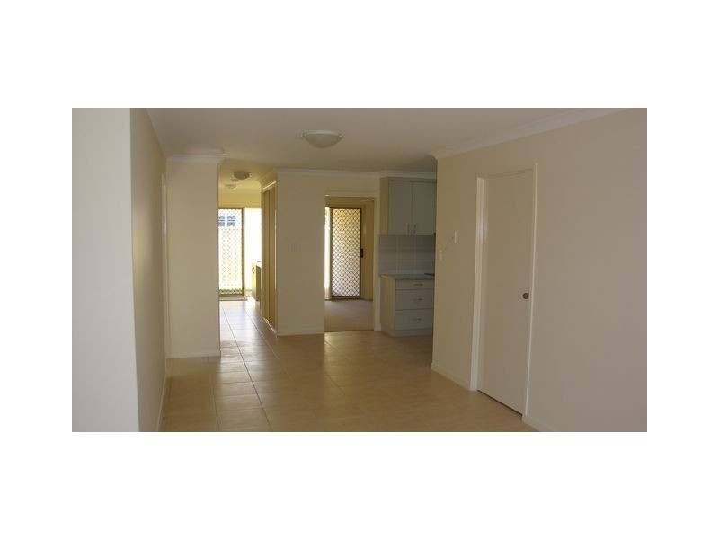 Avenell Heights QLD 4670