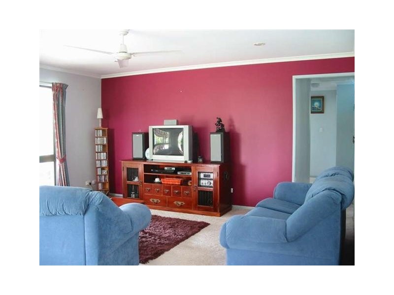 Valdora QLD 4561