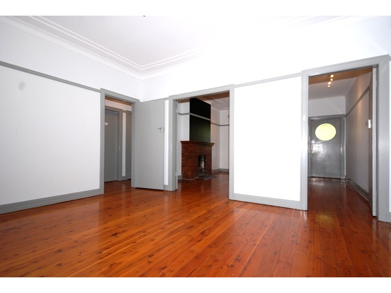 2A St Lawrence Street, Greenwich NSW 2065